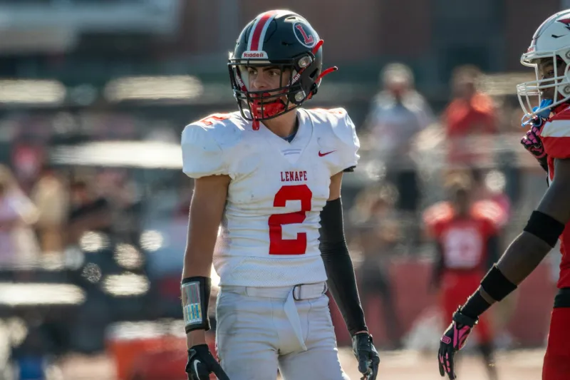 The Loyalty Trap: Why Staying at Your Club Is Quietly Becoming the Most Expensive Decision a Player Can Make